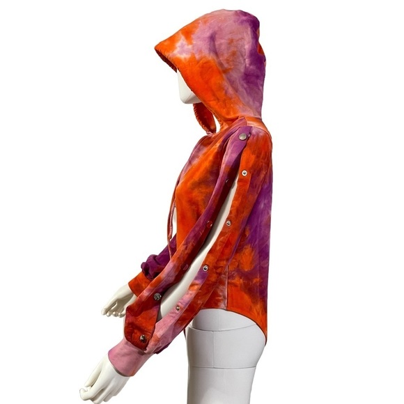 Tie Dye Bodysuit Hoodie Sweater
New - Picture 5 of 8